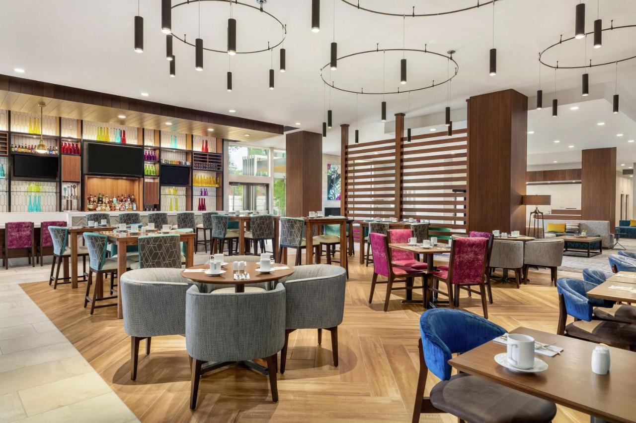 Hilton Garden Inn Seattle Airport SeaTac Bagian luar foto
