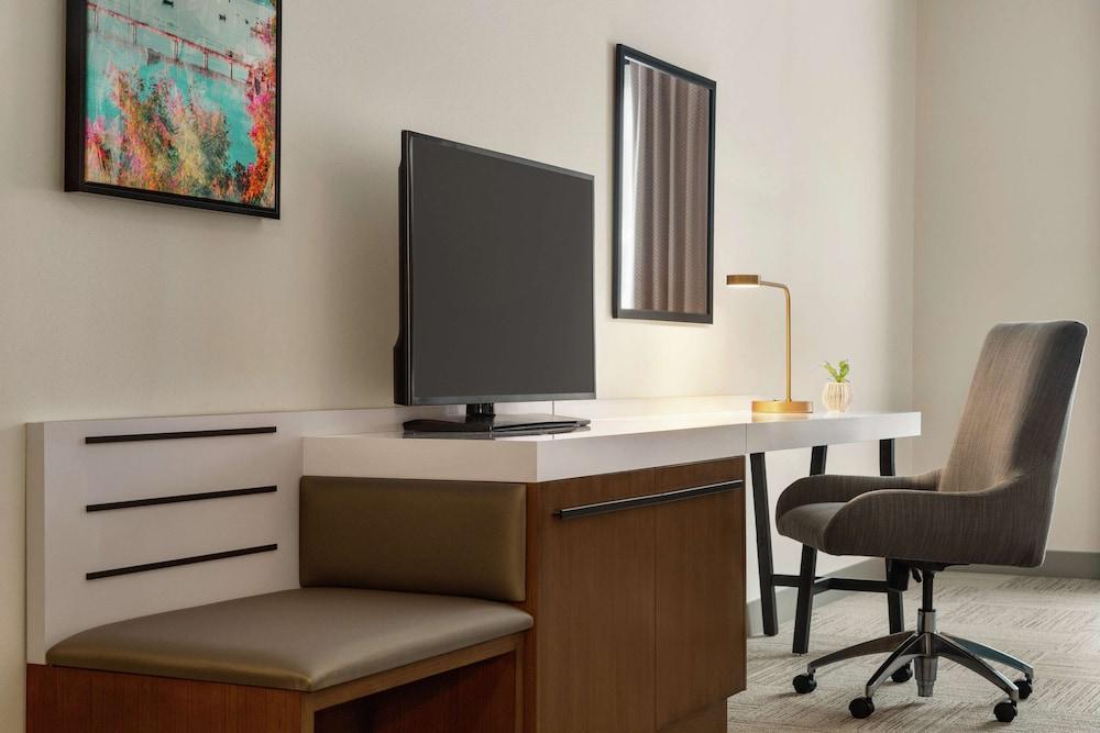 Hilton Garden Inn Seattle Airport SeaTac Bagian luar foto